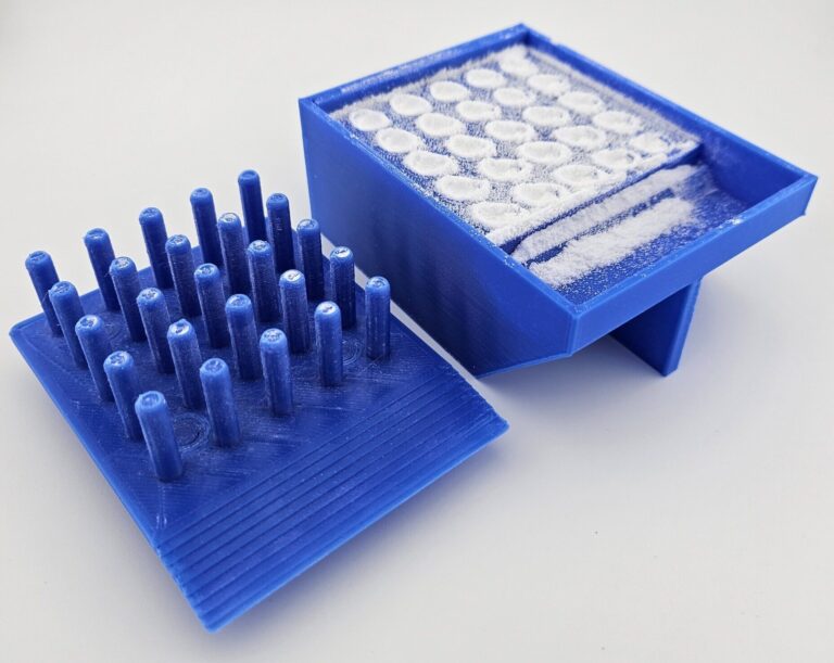 The multitool part is used to spread and pack the creatine into each hole